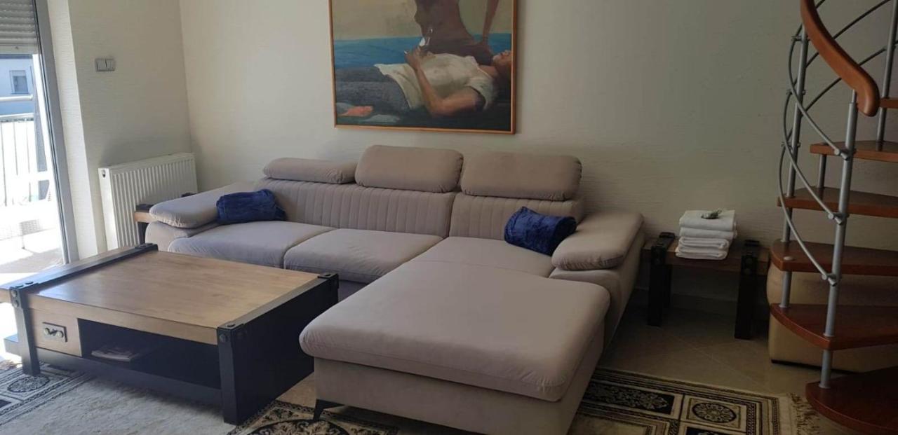Apartament Happy - Basen, Plaza, Ochrona 24H - 3 Sypialnie Dla Maksymalnie 8 Osob Pobierowo Bagian luar foto